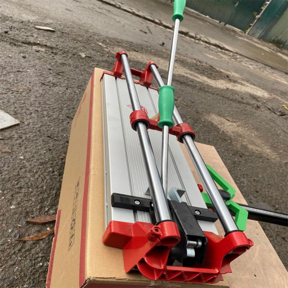 Bàn cắt gạch 2 gióng Toboki T-6-1000 - Hàng chính hãng