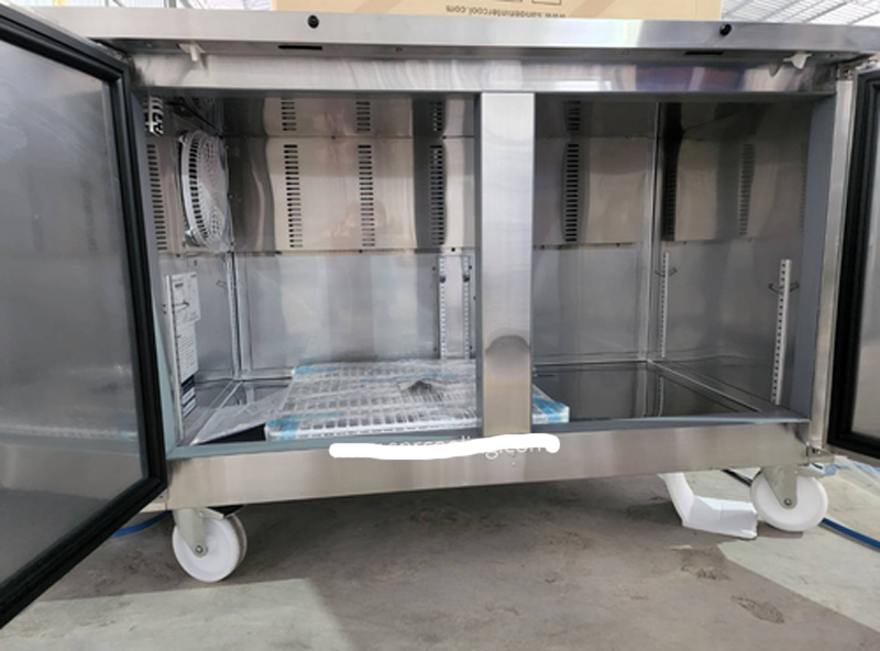 Bàn đông inox 2 cánh Sanden SCF3-1500I  - Hàng chính hãng