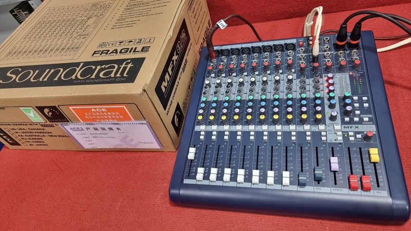 Bàn Mixer SoundCraft MFX8-2 - Hàng chính hãng