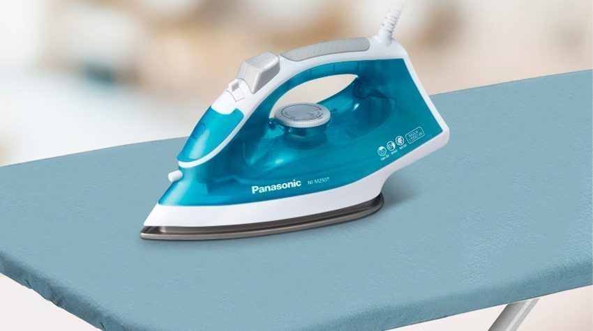 Bàn ủi Panasonic NI-M250T - Hàng chính hãng