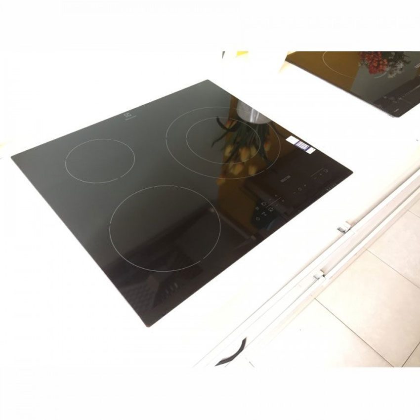 Bếp điện từ âm Electrolux EHF6232FOK - Hàng chính hãng