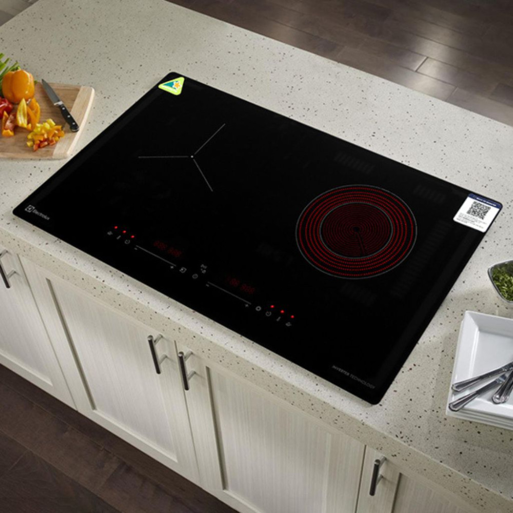 Bếp đôi hồng ngoại điện từ Electrolux ​EHM7254BF - Hàng chính hãng