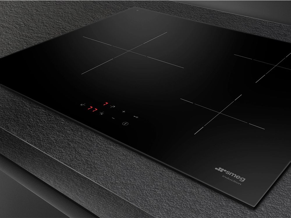 Bếp 3 điện từ SMEG SI2631D - Hàng chính hãng
