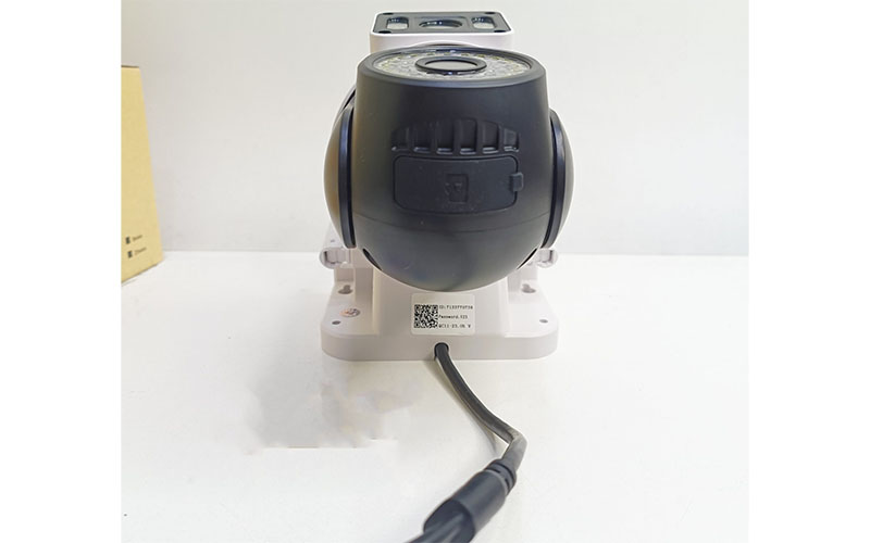 Camera IP wifi 2 mắt Yoosee Q42D-5M - Hàng chính hãng