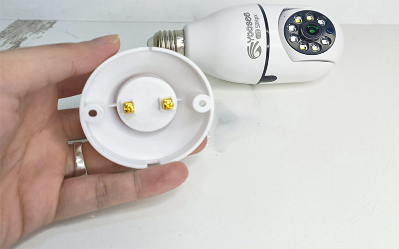 Camera IP wifi bóng đèn Yoosee HK211 - Hàng chính hãng