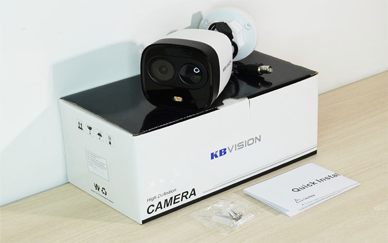 Camera quan sát HD Analog Kbvision KX-C2003C.PIR - Hàng chính hãng