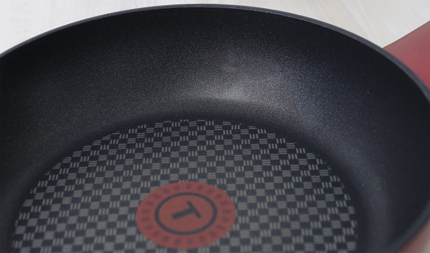 Chảo nhôm chống dính Tefal C6820472 - Hàng chính hãng
