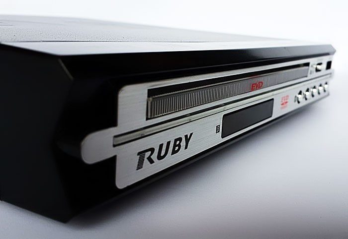 Đầu đĩa Ruby EVD 858DC - Hàng chính hãng