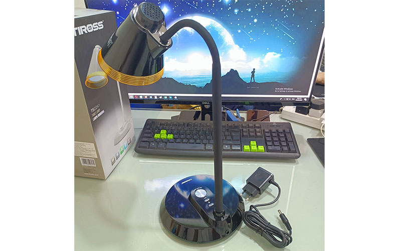 Đèn bàn chống cận đa năng Tiross TS2241 - Hàng chính hãng