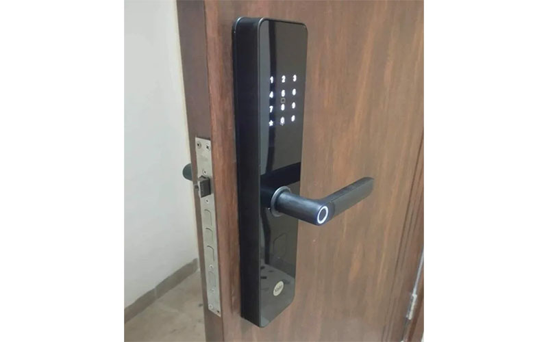 Khóa điện tử vân tay Yale YDME-100-NxT - Hàng chính hãng