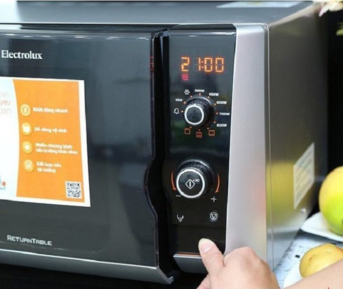 Lò vi sóng Electrolux EMS2347S - Hàng chính hãng