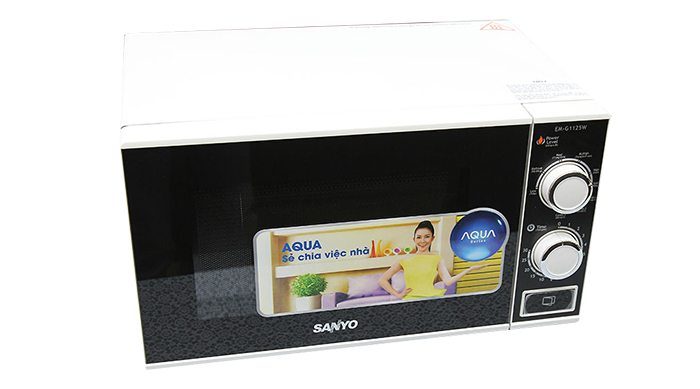 Lò vi sóng Sanyo EM-G1125W - Hàng chính hãng
