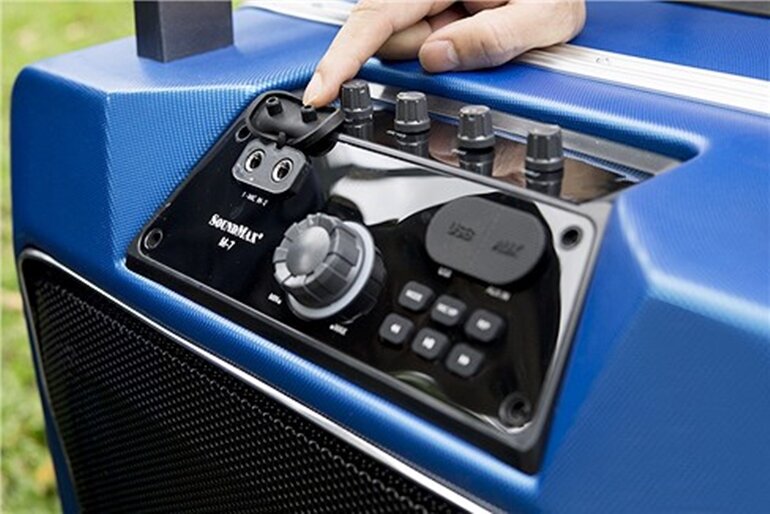 Loa di động SoundMax M-7 - Hàng chính hãng