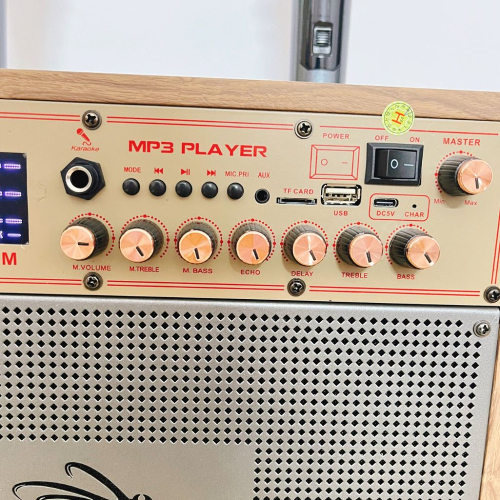 Loa xách tay Kiomic K1021 Bass 16cm kèm 2 micro - Hàng chính hãng