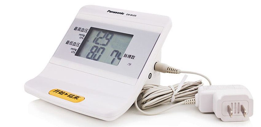 Máy đo huyết áp bắp tay Panasonic EW-BU05 - Hàng chính hãng