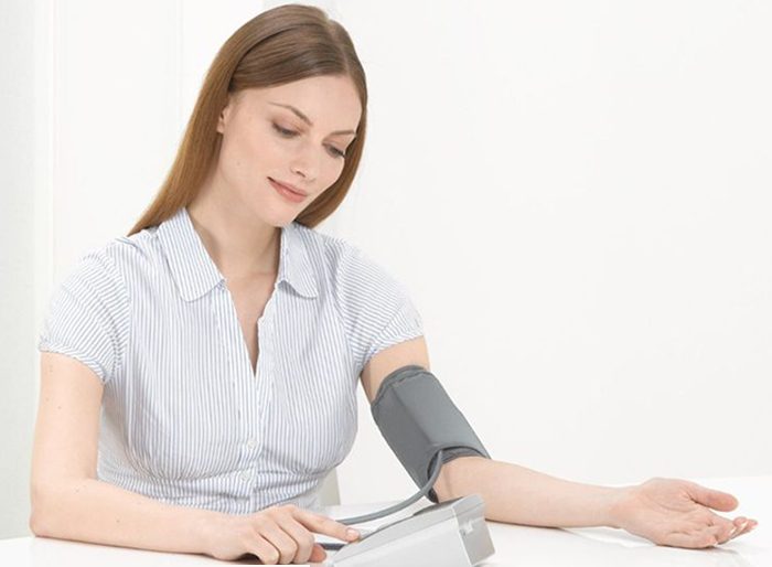 Máy đo huyết áp bắp tay Beurer BM35 - Hàng chính hãng
