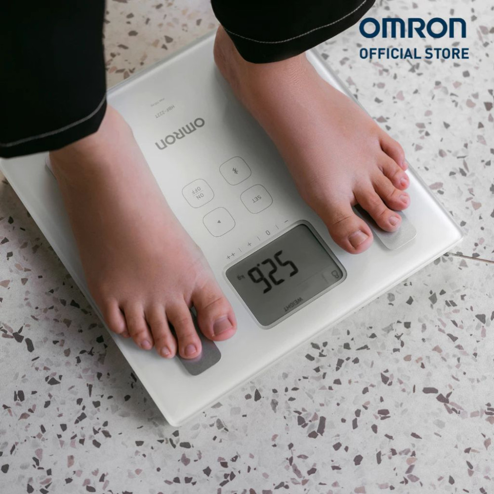 Máy đo thành phần cơ thể Omron HBF-222T - Hàng chính hãng