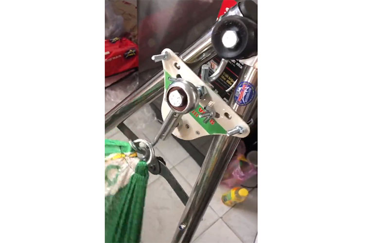 Máy đưa võng tự động Fujishi VA-022 - Hàng chính hãng