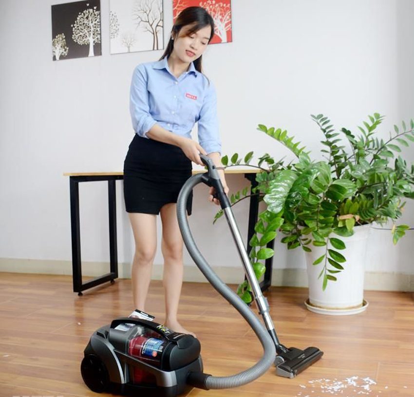 Máy hút bụi Panasonic MC-CL777HN49 - Hàng chính hãng