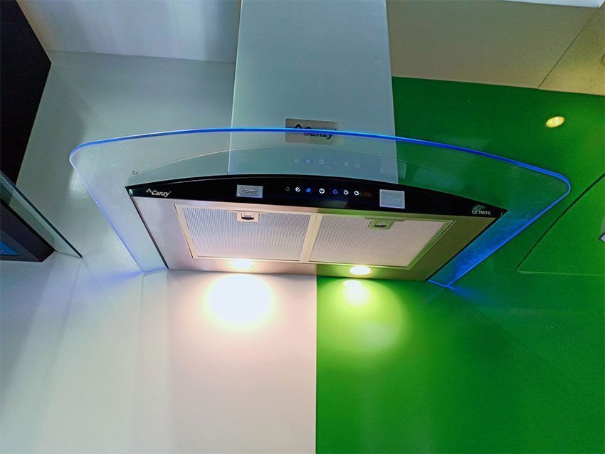 Máy hút khói khử mùi áp tường Canzy CZ 900TC - Hàng chính hãng
