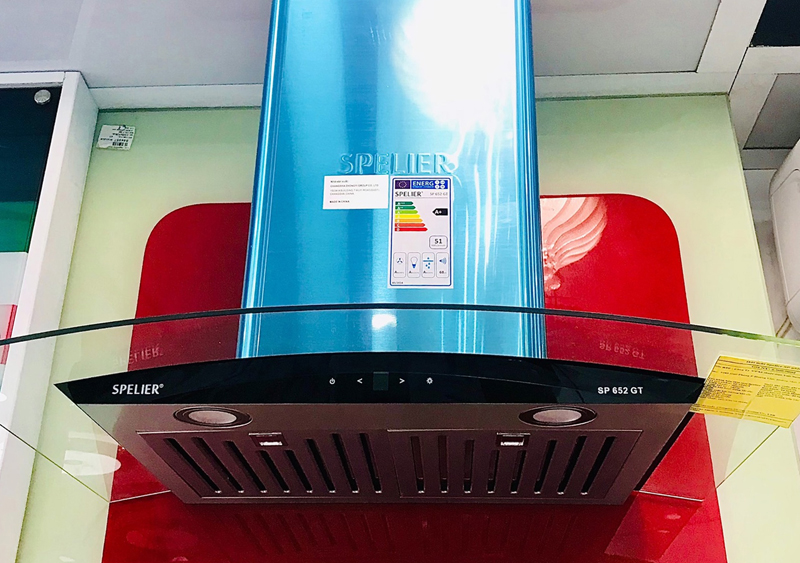 Máy hút mùi kính cong Spelier SP-652GT - Hàng chính hãng