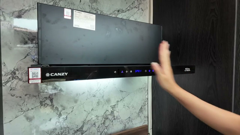 Máy hút mùi âm tủ Canzy CZ-700AUTO - Hàng chính hãng