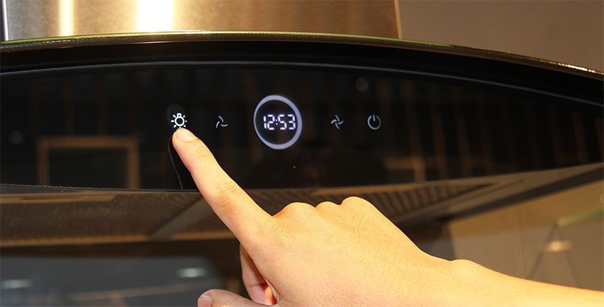Máy hút mùi gắn tường Malloca MC 7018HS - Hàng chính hãng