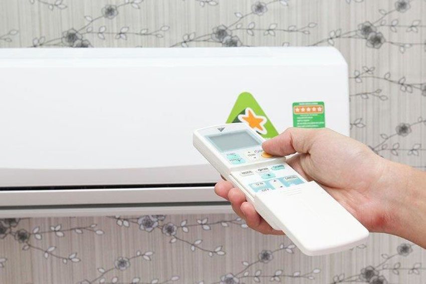 Máy lạnh một chiều inverter Daikin FTKV35NVMV - Hàng chính hãng
