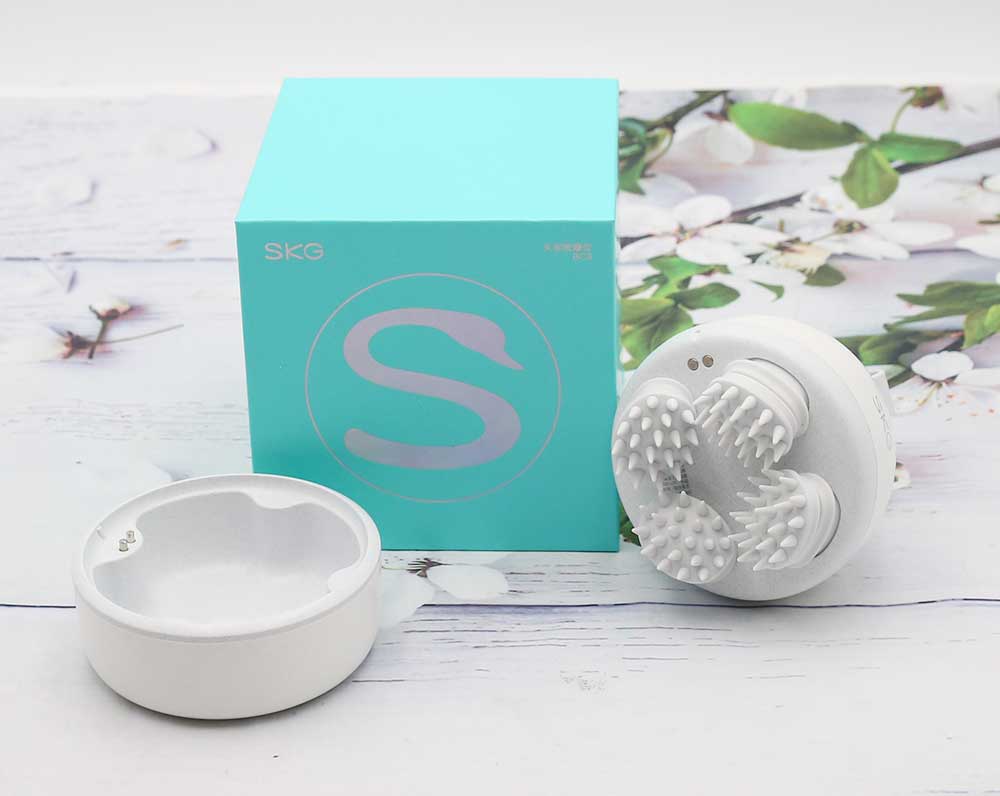 Máy massage đầu SKG BC3 - Hàng chính hãng