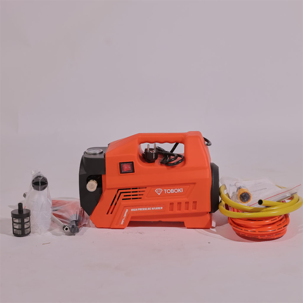 Máy rửa xe không chỉnh áp Toboki TK-678 - Hàng chính hãng