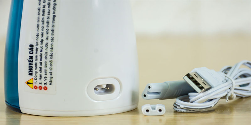 Máy tăm nước cầm tay Rio DCIR2 - Hàng chính hãng