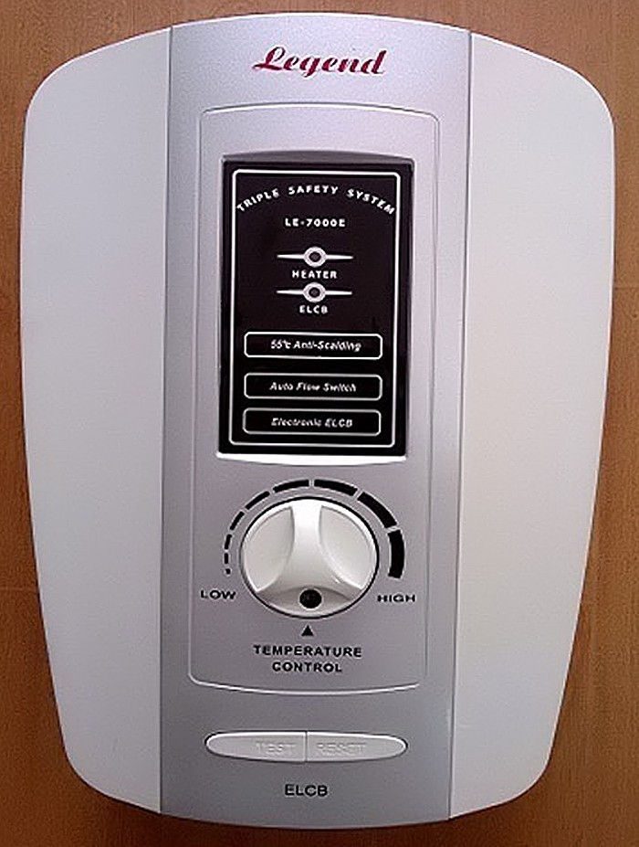 Máy tắm nước nóng Legend LE-7000E - Hàng chính hãng