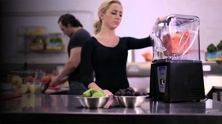 Máy xay sinh tố Blendtec CONNOISSEUR 825 - Hàng chính hãng