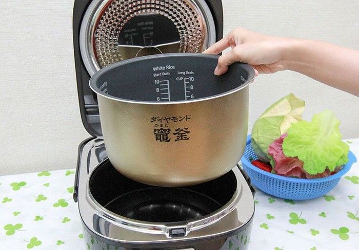 Nồi cơm điện cao tần Panasonic SR-HB184 - Hàng chính hãng