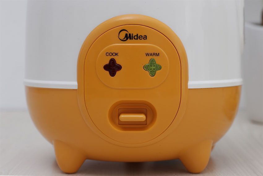 Nồi cơm điện Midea MR-CM06SD - Hàng chính hãng