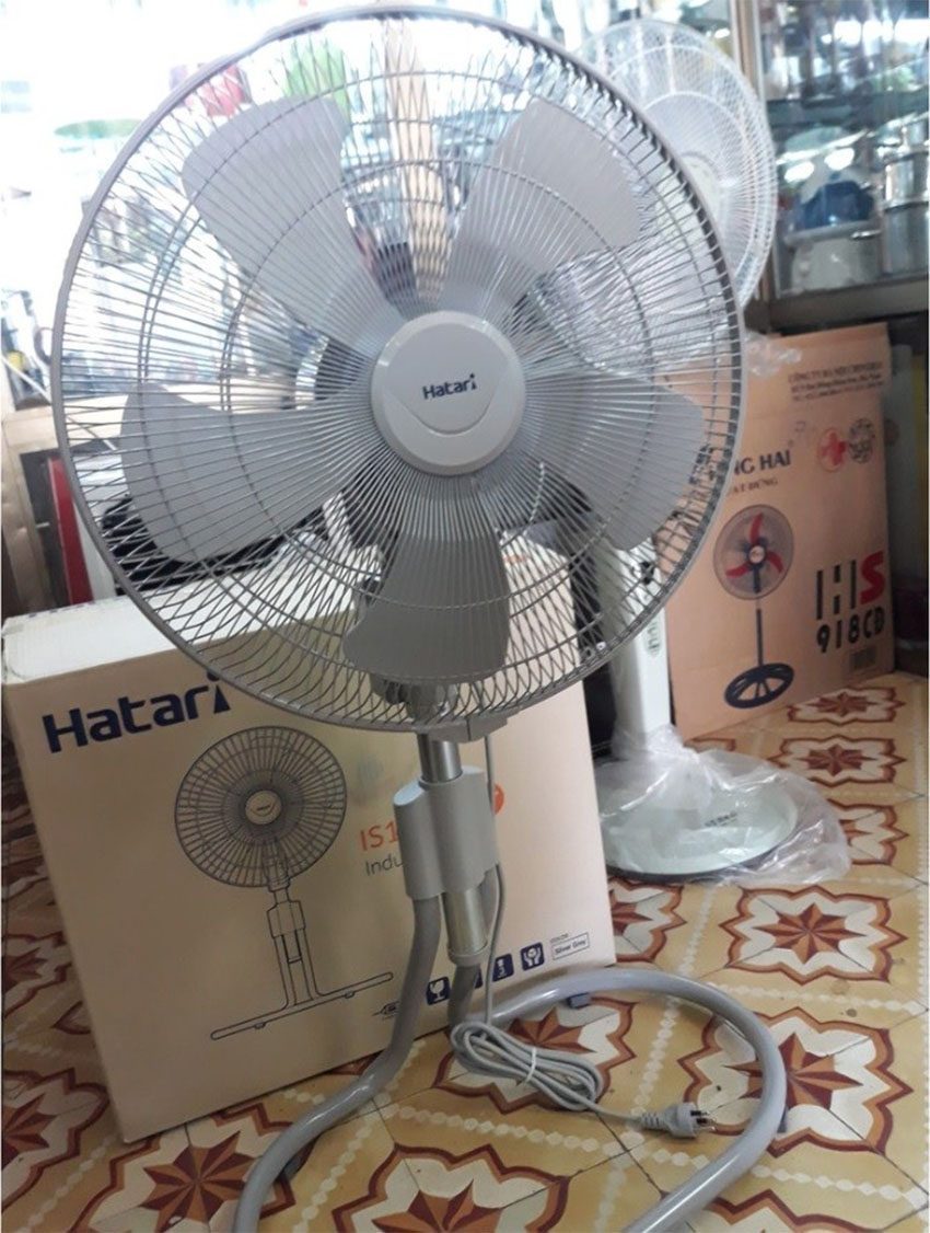 Quạt sàn công nghiệp Hatari IS18M1 - Hàng chính hãng