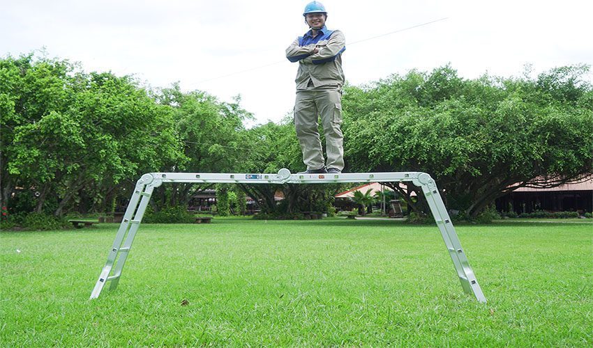 Thang nhôm đa năng gấp 4 khúc Hakawa HK-404 - Hàng chính hãng