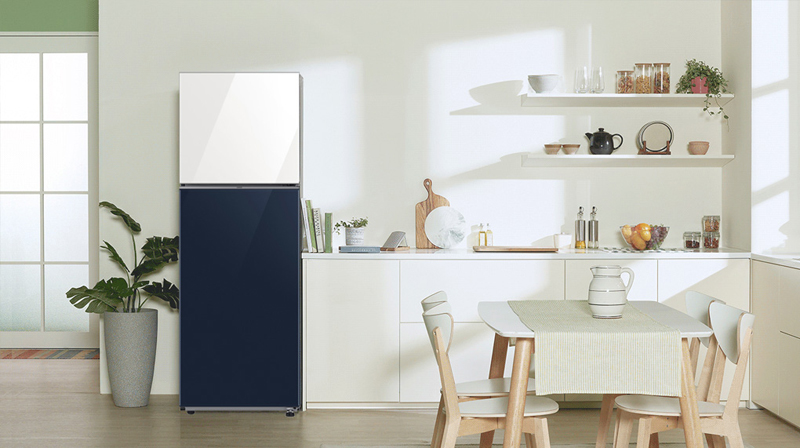 Tủ lạnh Samsung Bespoke Inverter 305 lít RT31CB56248ASV - Hàng chính hãng