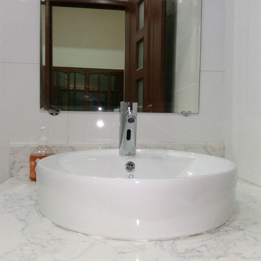 Vòi cảm ứng Smartech ST 106 - Hàng chính hãng