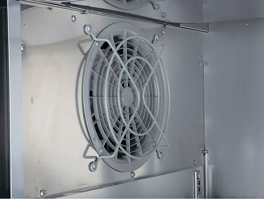 Bàn mát công nghiệp Turbo Air KUR12-2 4