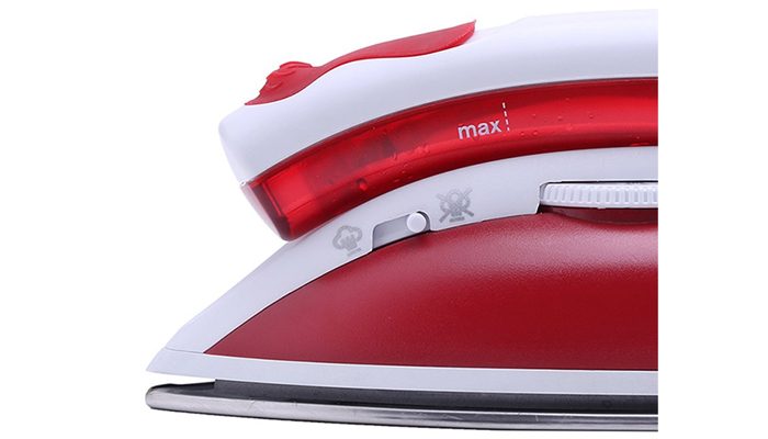Bàn ủi hơi nước Elmich SIE-0779 - Hàng chính hãng