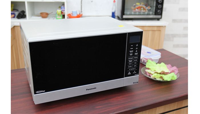 Lò vi sóng Panasonic NN-GF574MYUE - 27 lít - Hàng chính hãng
