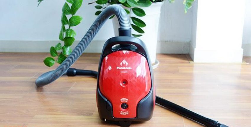 Máy hút bụi Panasonic MC-CG373RN46 - Hàng chính hãng