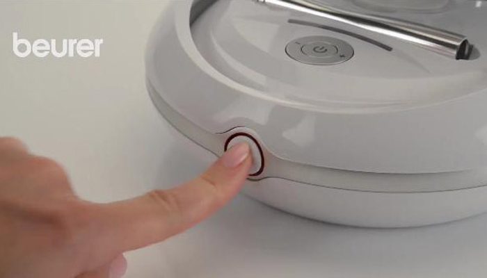 Máy massage trị liệu da mặt Beurer FC100 - Hàng chính hãng