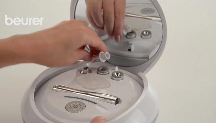 Máy massage trị liệu da mặt Beurer FC100 - Hàng chính hãng