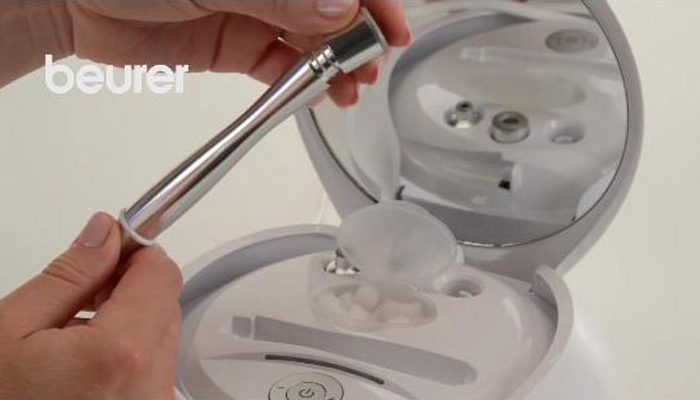 Máy massage trị liệu da mặt Beurer FC100 - Hàng chính hãng