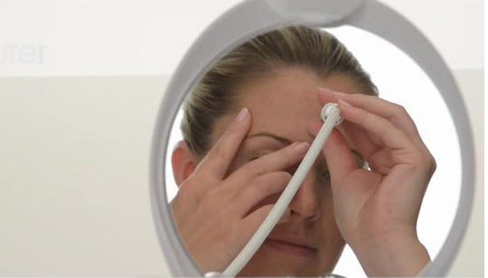 Máy massage trị liệu da mặt Beurer FC100 - Hàng chính hãng