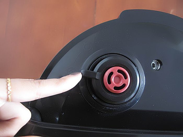 Nồi áp suất điện tử Philips HD2139 - Hàng chính hãng